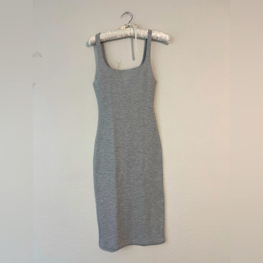 || ZARA || MIDI DRESS ||